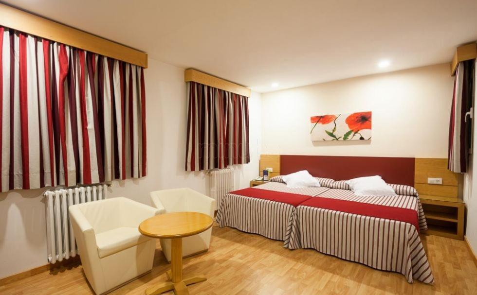 Hotel Amic Colon Palma de Mallorca Exterior photo